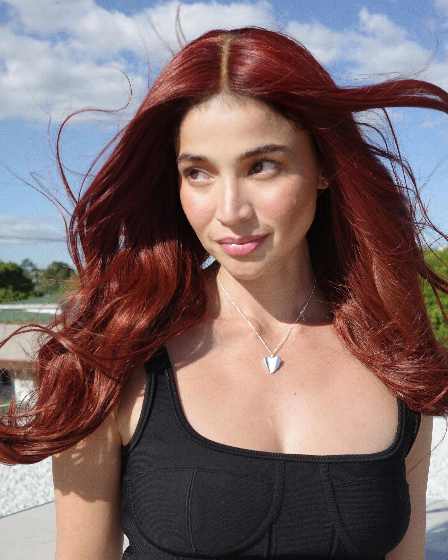 Read more about the article Beautiful Stunning Anne Curtis Shines on Hot51 Discover Her Role