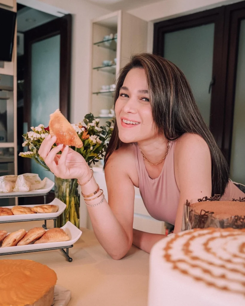 Bea Alonzo Shines Bright on Hot51 A Beautiful Journey 