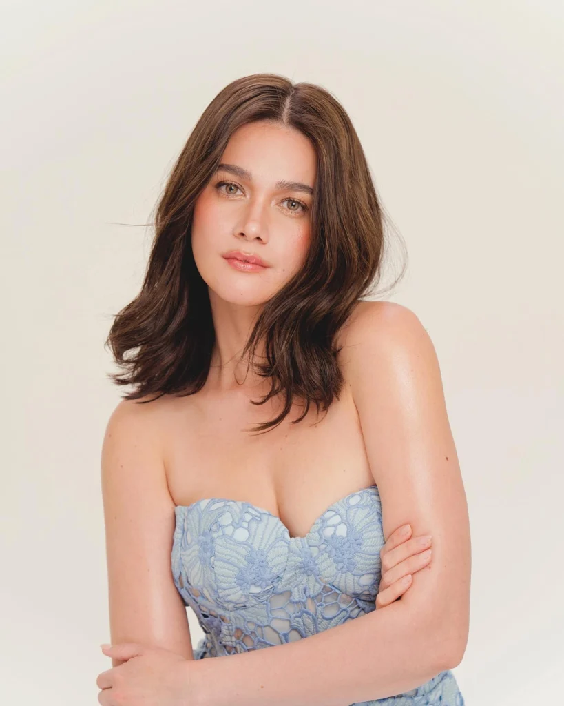  Bea Alonzo at Ang Kanyang Kagandahan sa Hot51