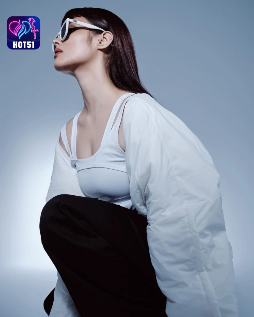  Beautiful Liza Soberano Photos on HOT51 Platform