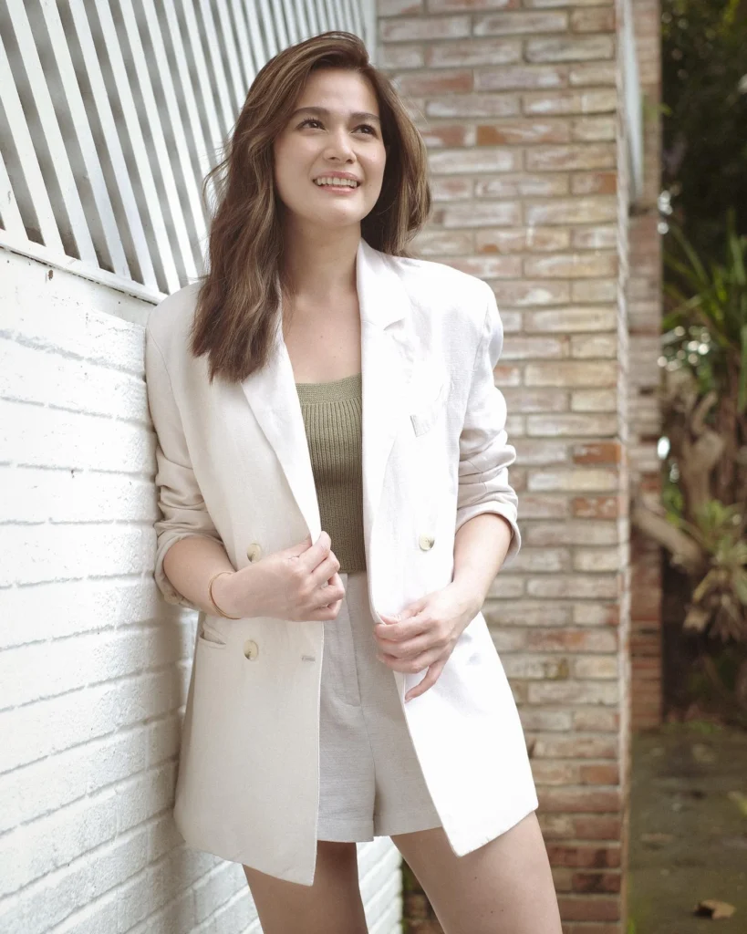  Beautiful Philippines Actress with Bea Alonzo on Hot51 