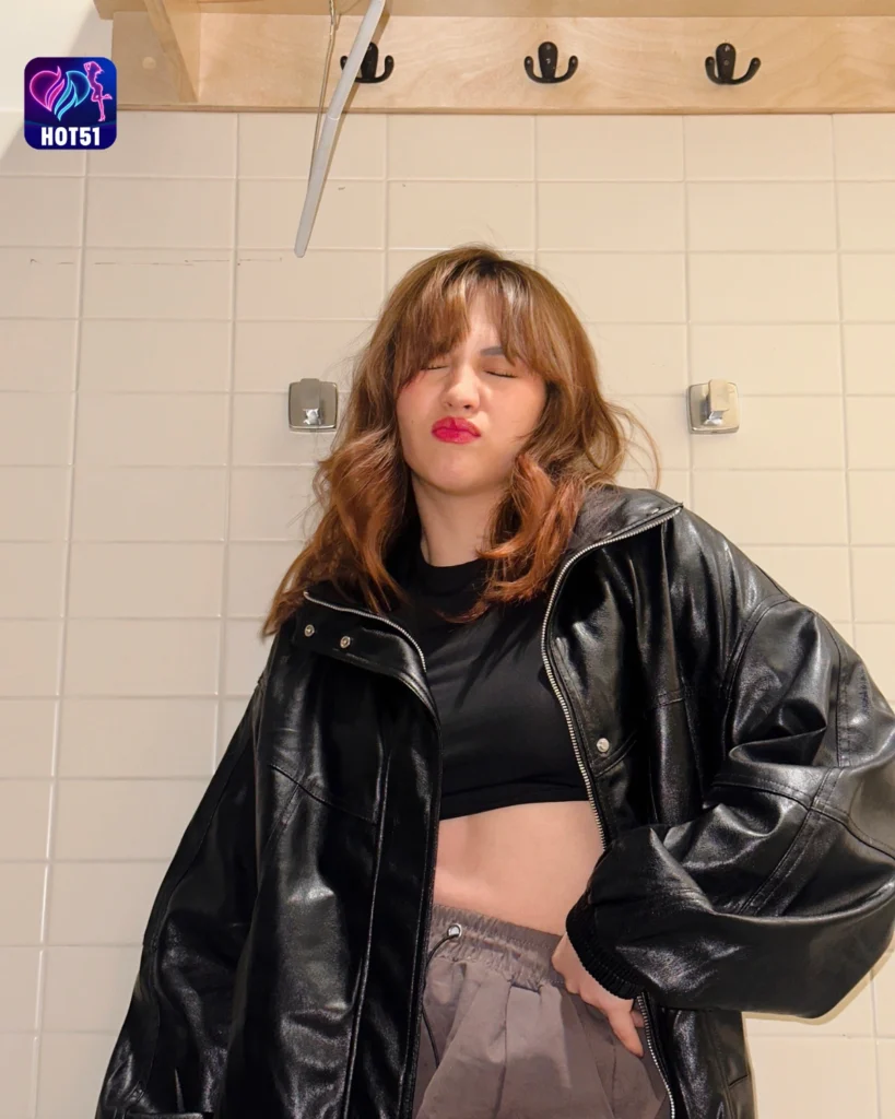  Janella Salvador's Stunning Photos on HOT51 Platform