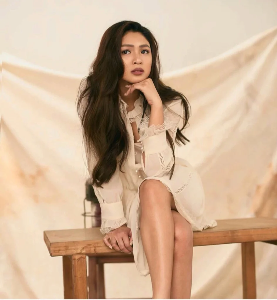 Nadine Lustre Ang Magandang Aktres sa Hot51 