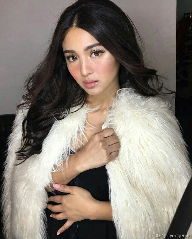 Nadine Lustre's Stunning Presence on Hot51 Live 