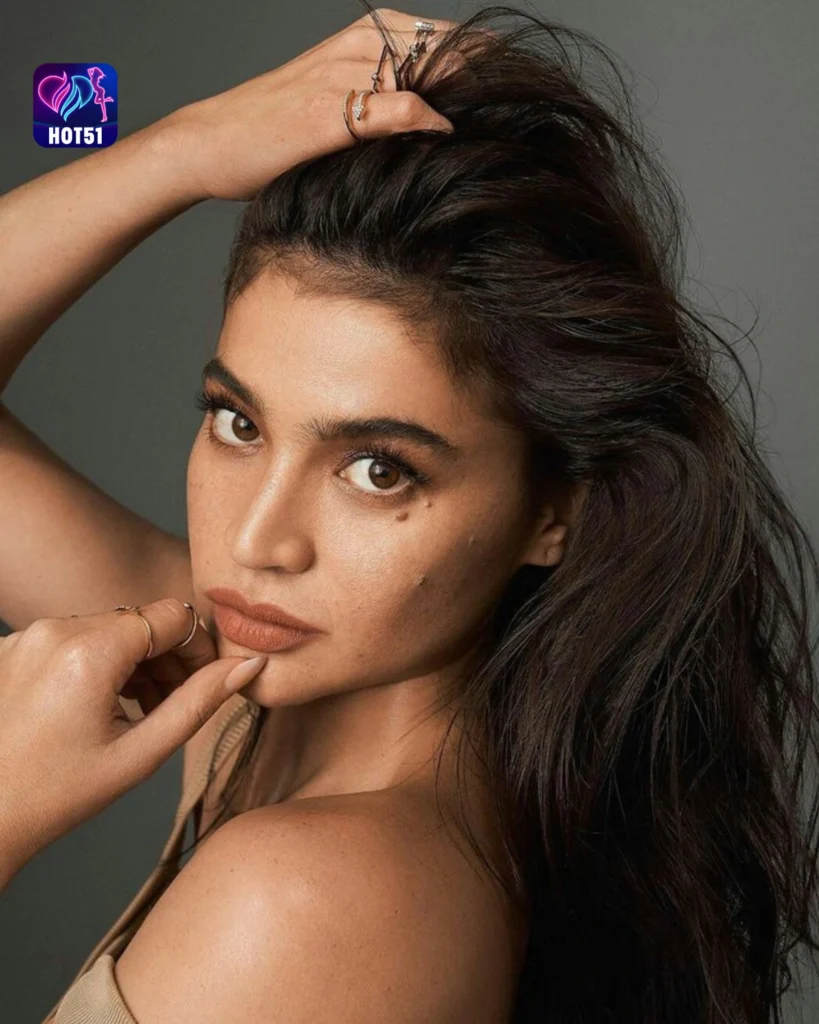  Anne Curtis Stunning Photos on HOT51 Platform 