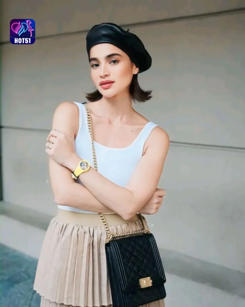 Anne Curtis' Stunning Photos on HOT51 Platform