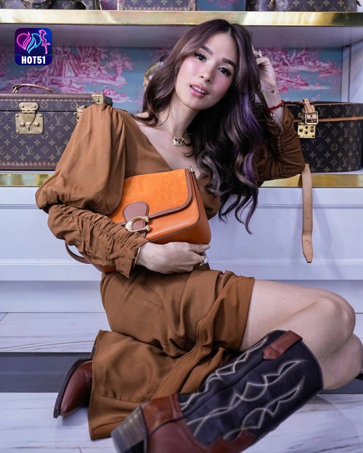 You are currently viewing Beautiful Stunning Heart Evangelista Photos on HOT51 Platform
