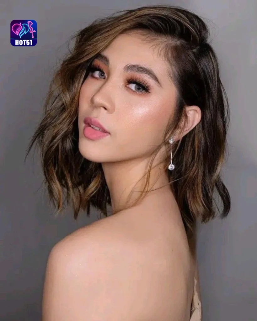 Beautiful Janella Salvador Photos on HOT51 Platform