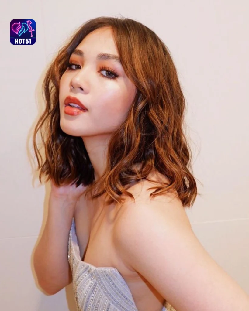  Beautiful Janella Salvador Photos on HOT51 Platform