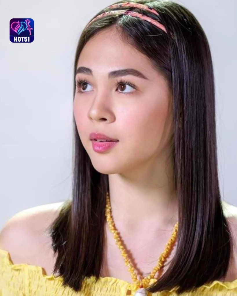  Beautiful Janella Salvador Photos on HOT51 Platform 