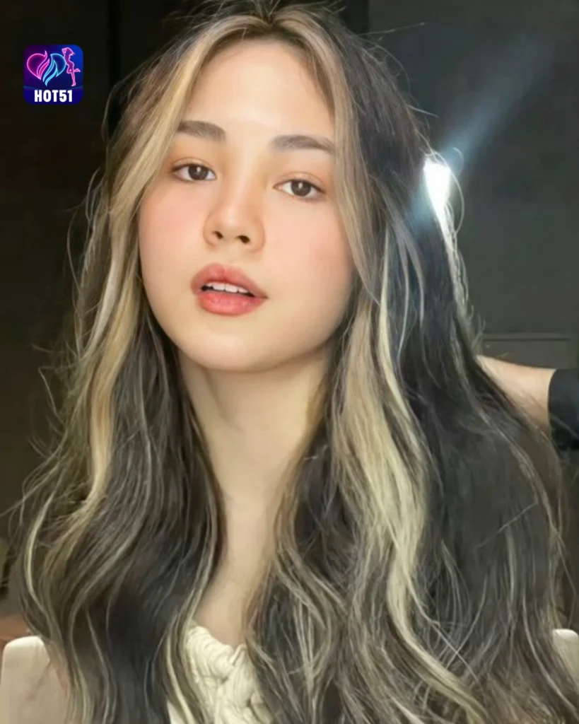  Beautiful Janella Salvador Photos on HOT51 Platform 