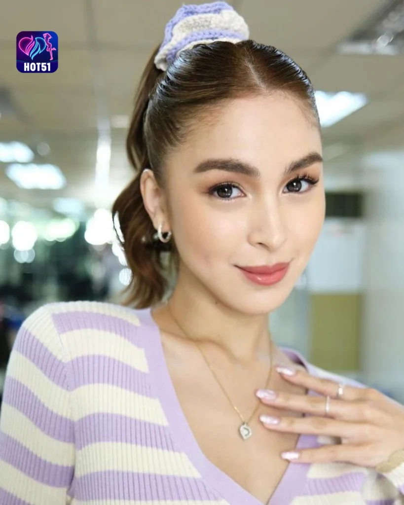  Beautiful Julia Barretto Photos on HOT51 Platfor