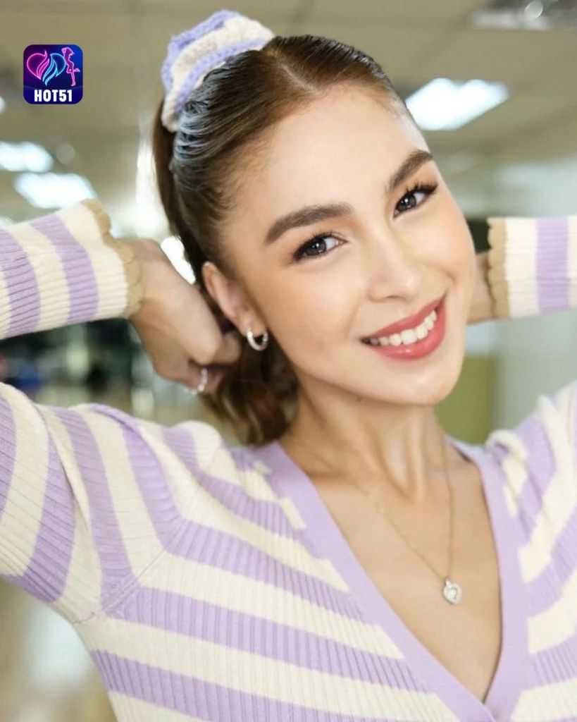  Beautiful Julia Barretto Photos on HOT51 Platfor