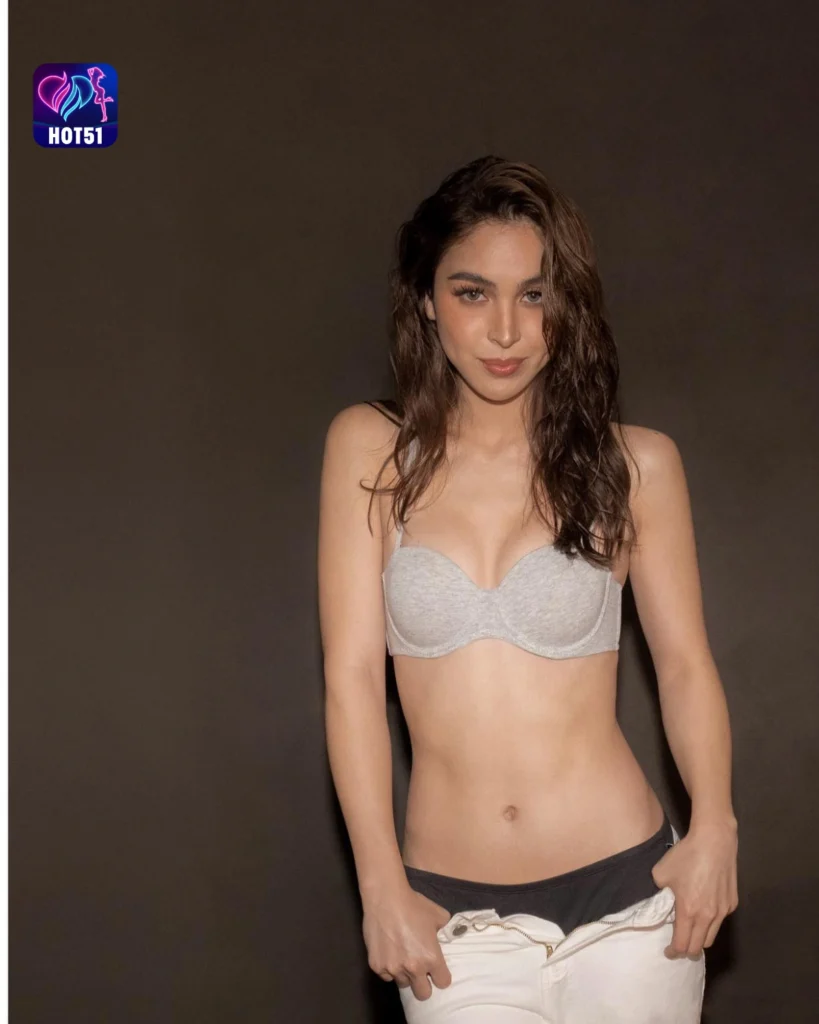 Beautiful Julia Barretto Photos on HOT51 Platform