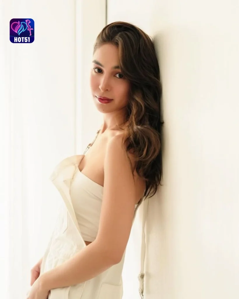  Beautiful Julia Barretto Photos on HOT51 Platform