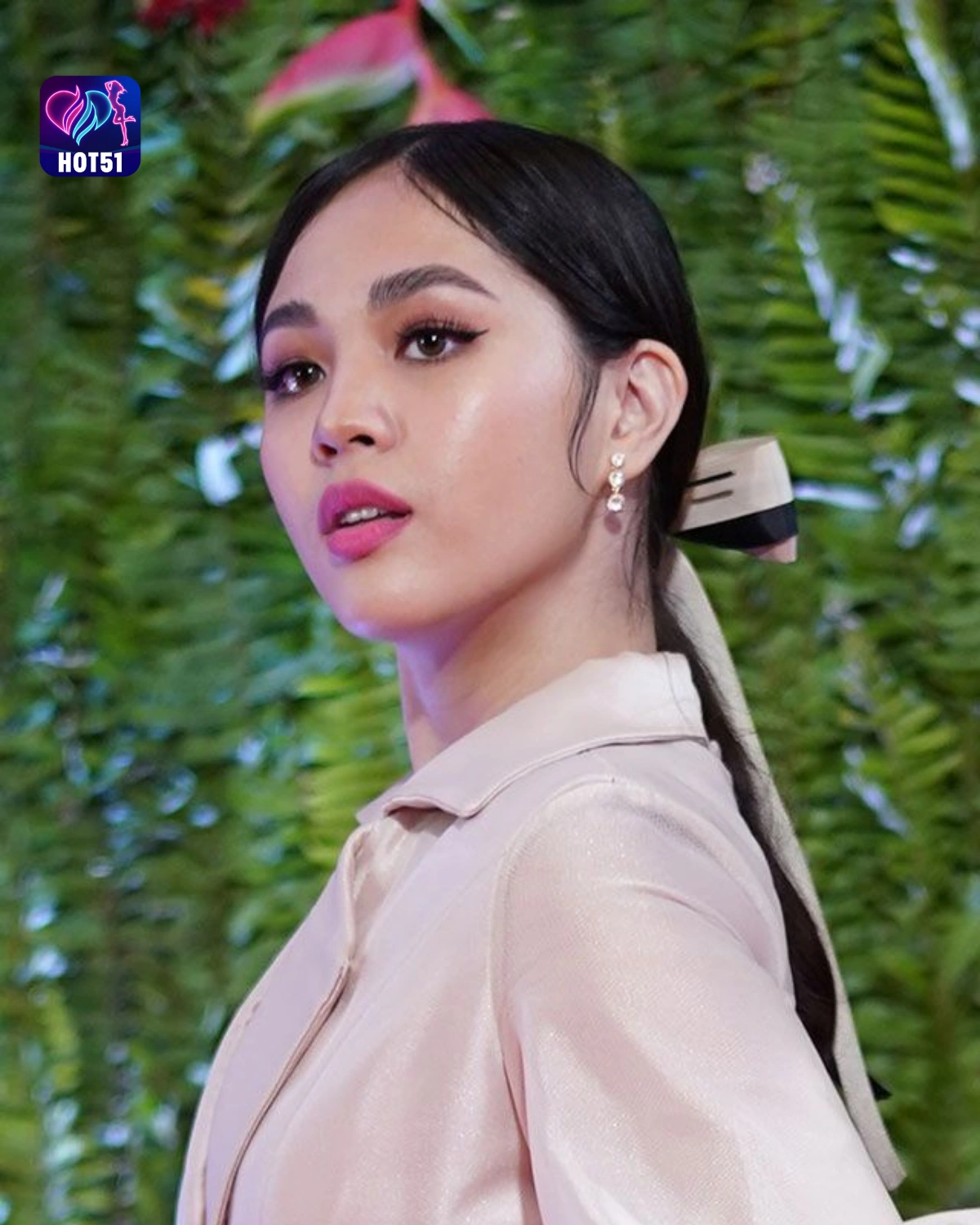 You are currently viewing Beautiful Stunning Julia Barretto Photos on HOT51 Platform