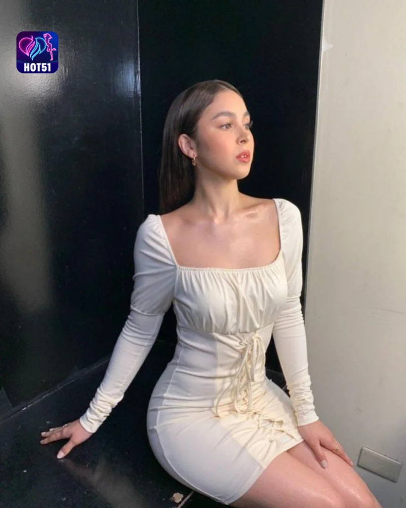  Beautiful Julia Barretto Photos on HOT51 Platform