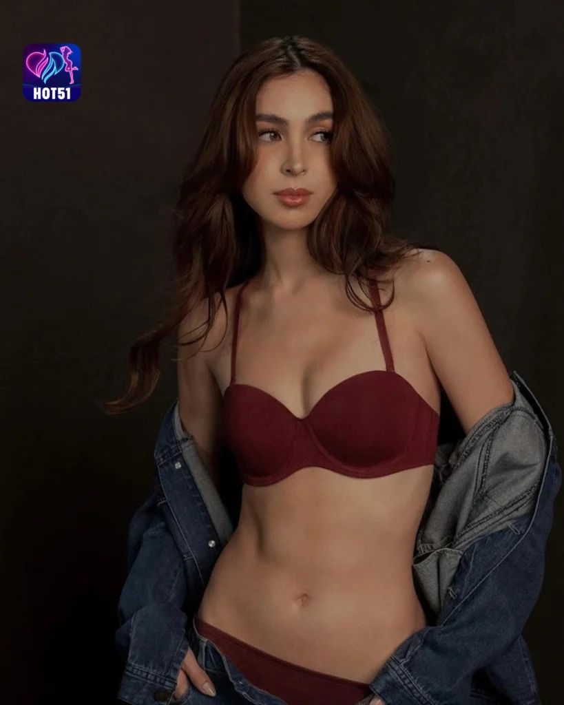  Beautiful Julia Barretto Photos on HOT51 Platform