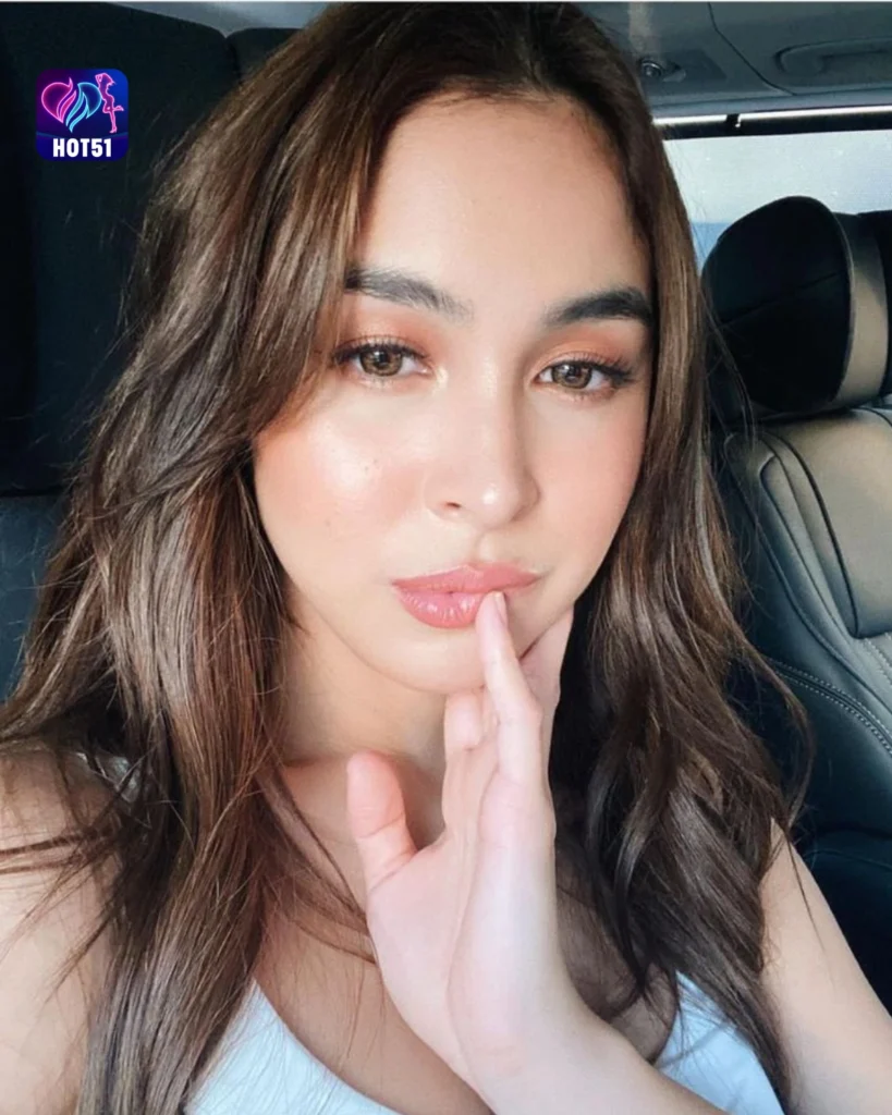 Beautiful Julia Barretto Photos on HOT51 Platform