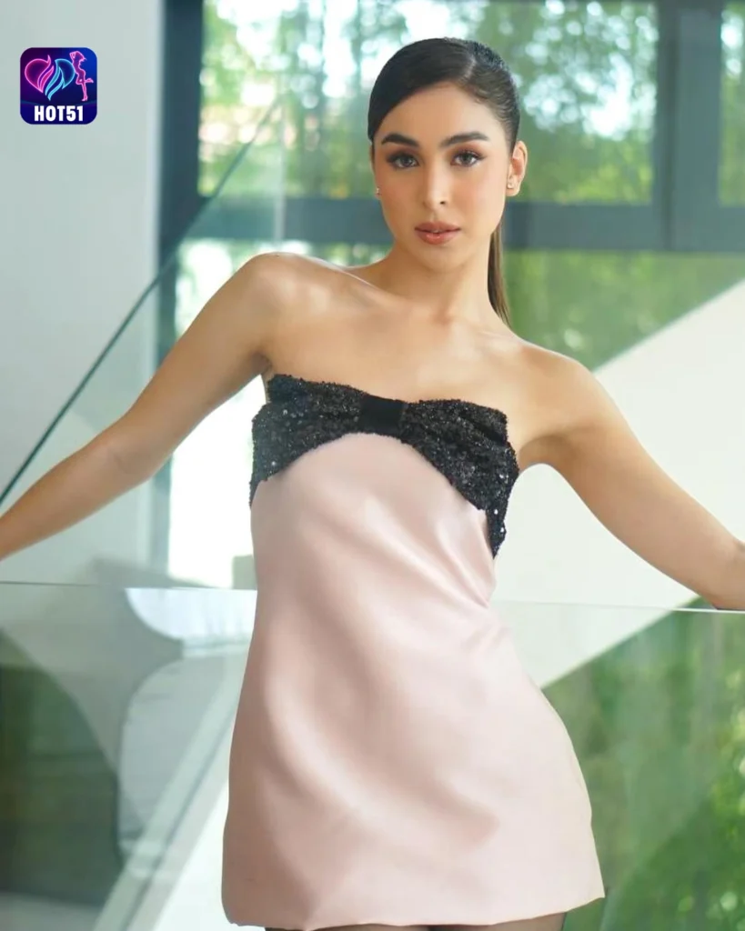  Beautiful Julia Barretto Photos on HOT51 Platform