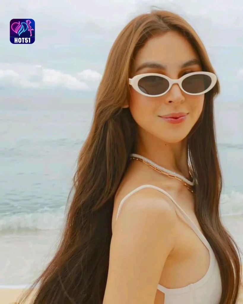  Beautiful Julia Barretto Photos on HOT51 Platform 