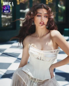 Read more about the article Beautiful Stunning Liza Soberano Photos on HOT51 Platform