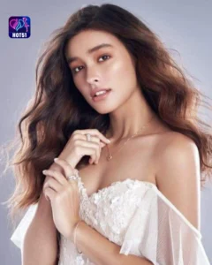 Read more about the article Beautiful Stunning Liza Soberano Photos on HOT51 Platform