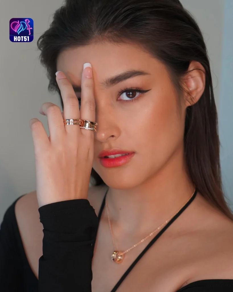 Beautiful Liza Soberano Photos on HOT51 Platform 