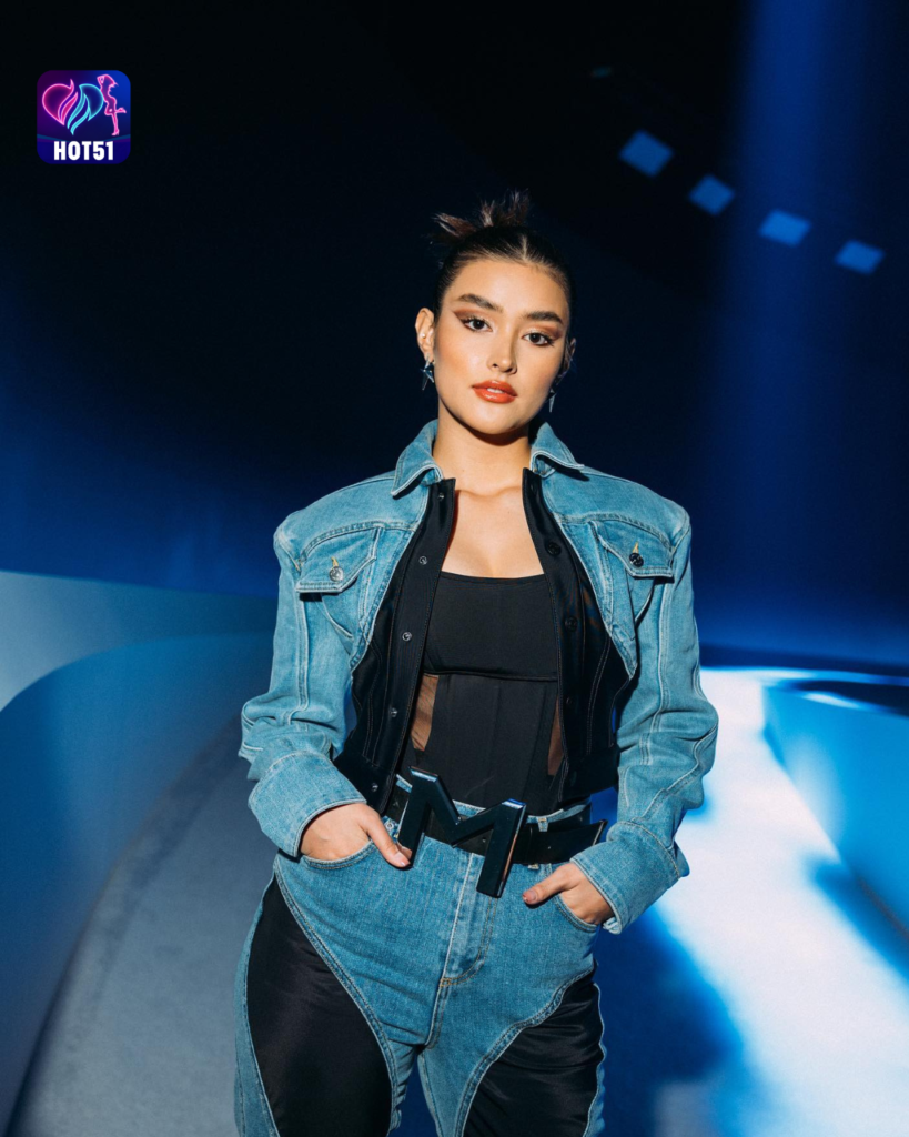  Beautiful Liza Soberano Photos on HOT51 Platform