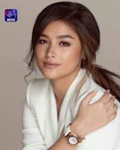 Read more about the article Beautiful Stunning Liza Soberano Photos on HOT51 Platform