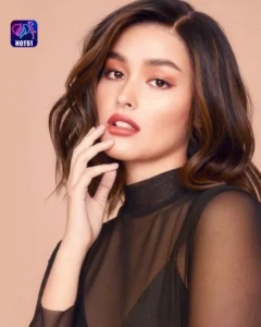 Read more about the article Beautiful Stunning Liza Soberano Photos on HOT51 Platform