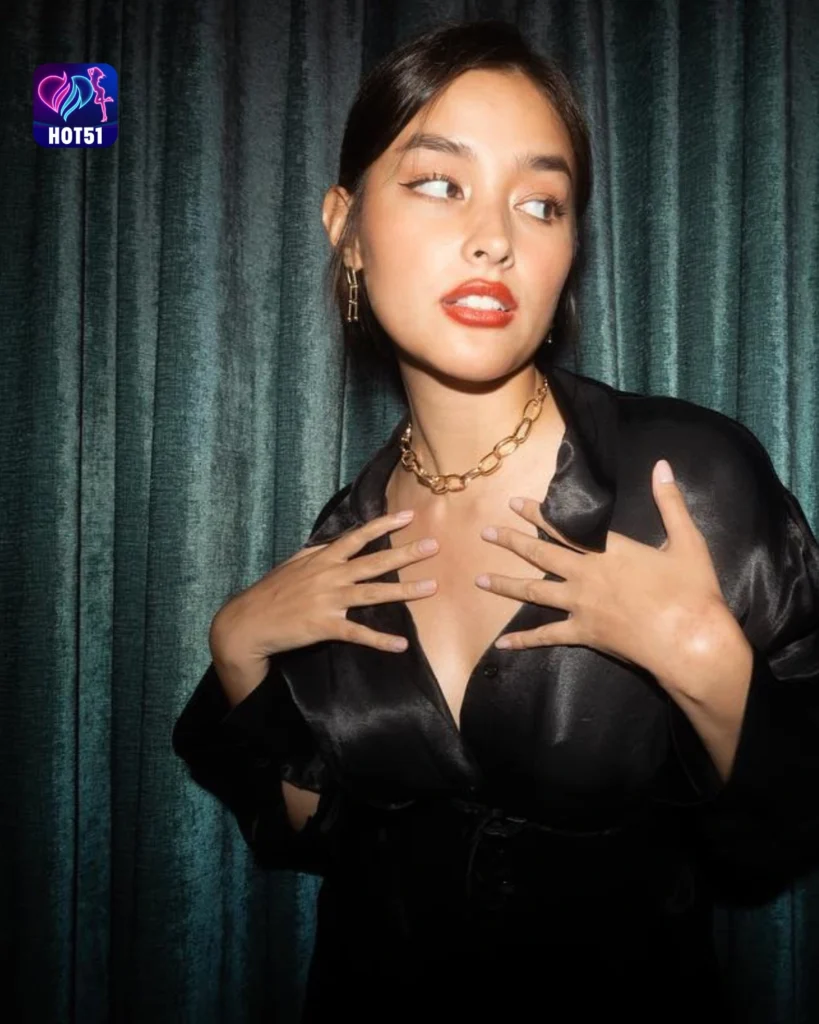 Beautiful Liza Soberano Photos on HOT51 Platform 