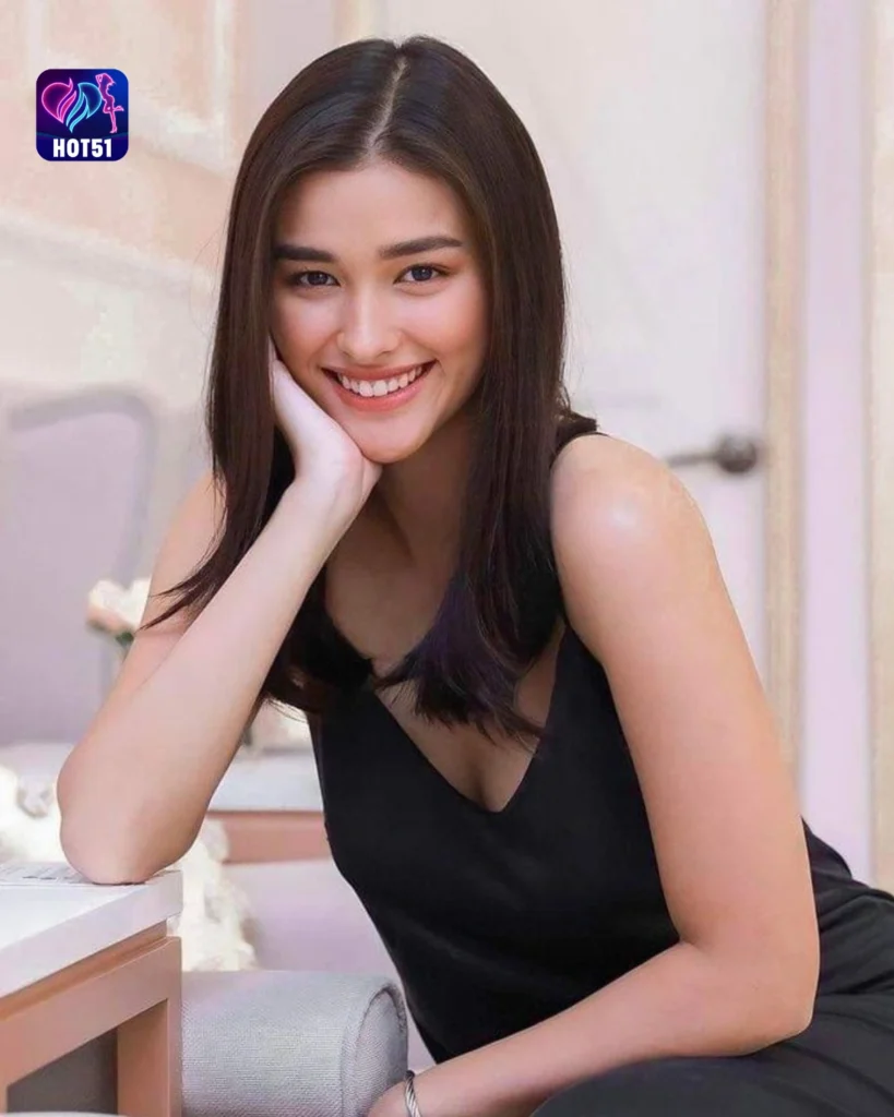  Beautiful Liza Soberano Photos on HOT51 Platform