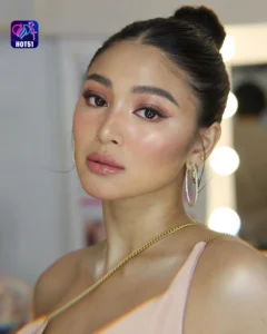 Read more about the article Beautiful Stunning Nadine Lustre Photos on HOT51 Platform