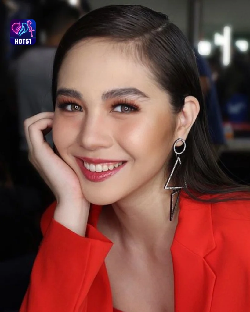  Ganda ni Janella Salvador sa HOT51 Mga Stunning Photo 