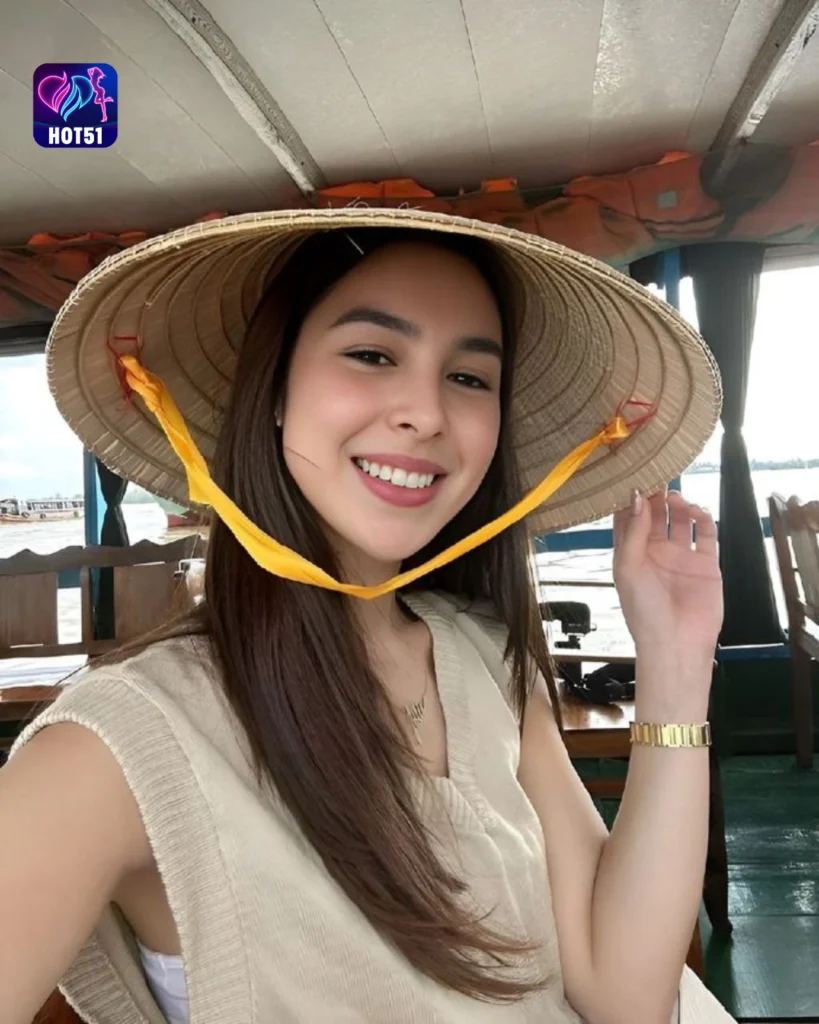  Gorgeous Julia Barretto Photos on HOT51 Platform