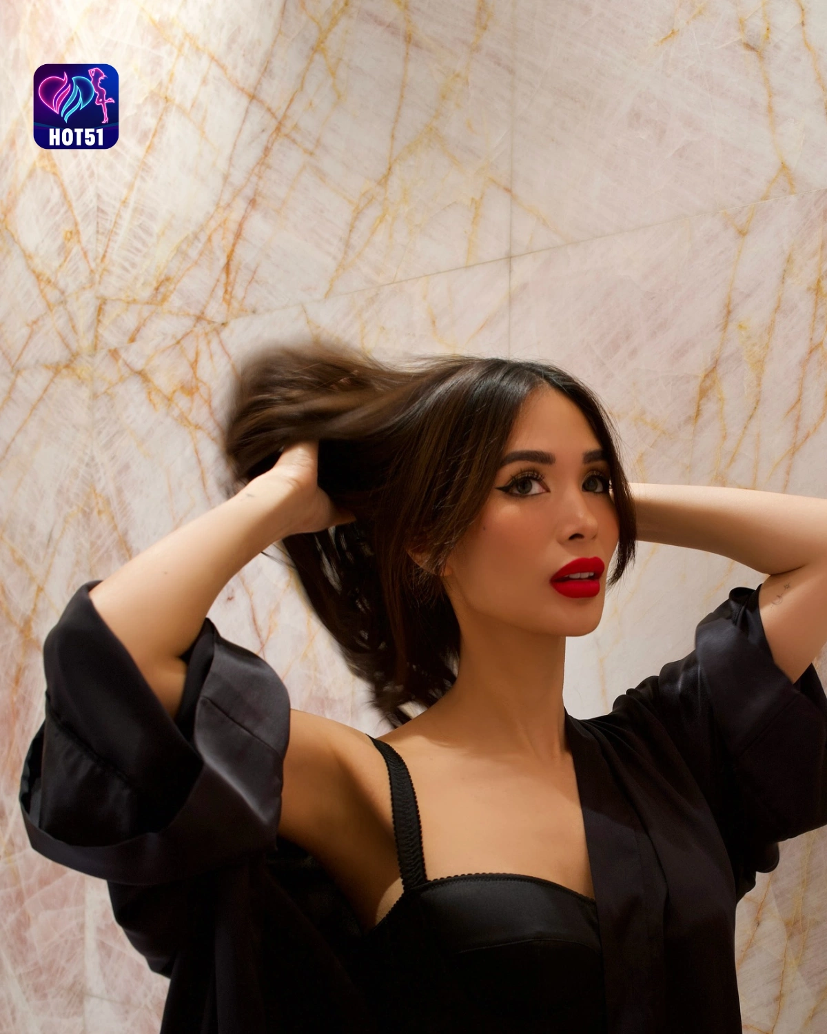 You are currently viewing Heart Evangelista Beautiful Stunning Photos on HOT51 Platform