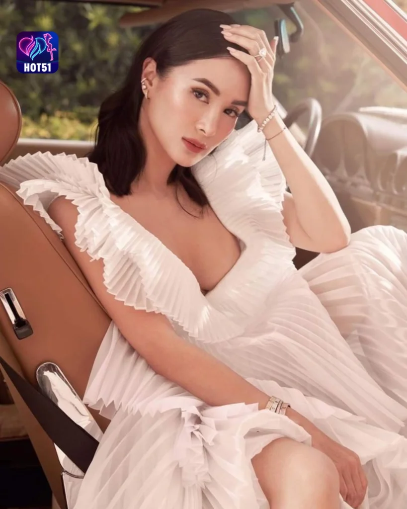 Heart Evangelista's Beautiful Photos on HOT51 Platform 