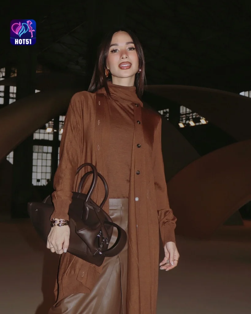 Heart Evangelista’s Beautiful Photos on HOT51 Platform