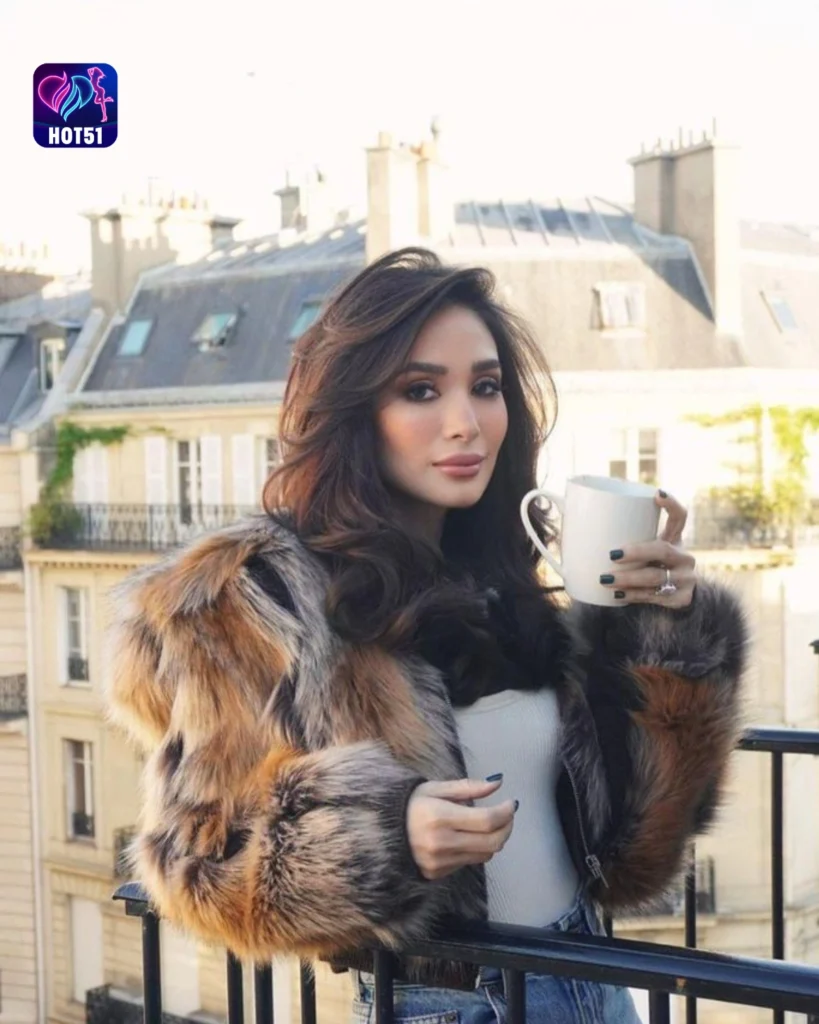 Heart Evangelista's Beautiful Photos on HOT51 Platform 