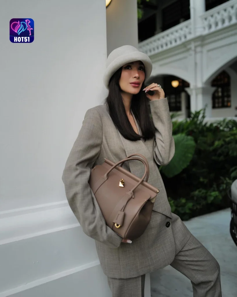 Heart Evangelista's Stunning Photos on HOT51 Platform