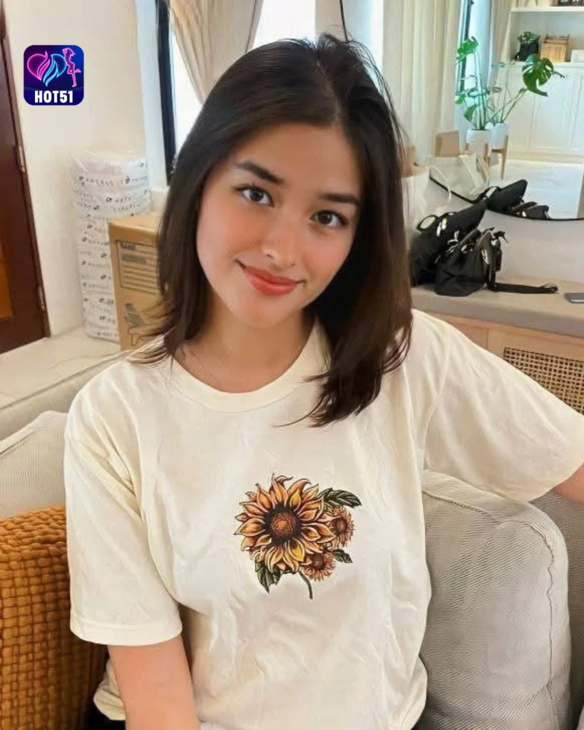  Liza Soberano's Stunning Photos on HOT51 Platform