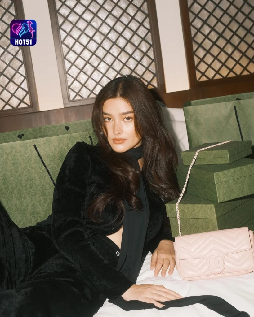  Liza Soberano's Stunning Photos on HOT51 Platform