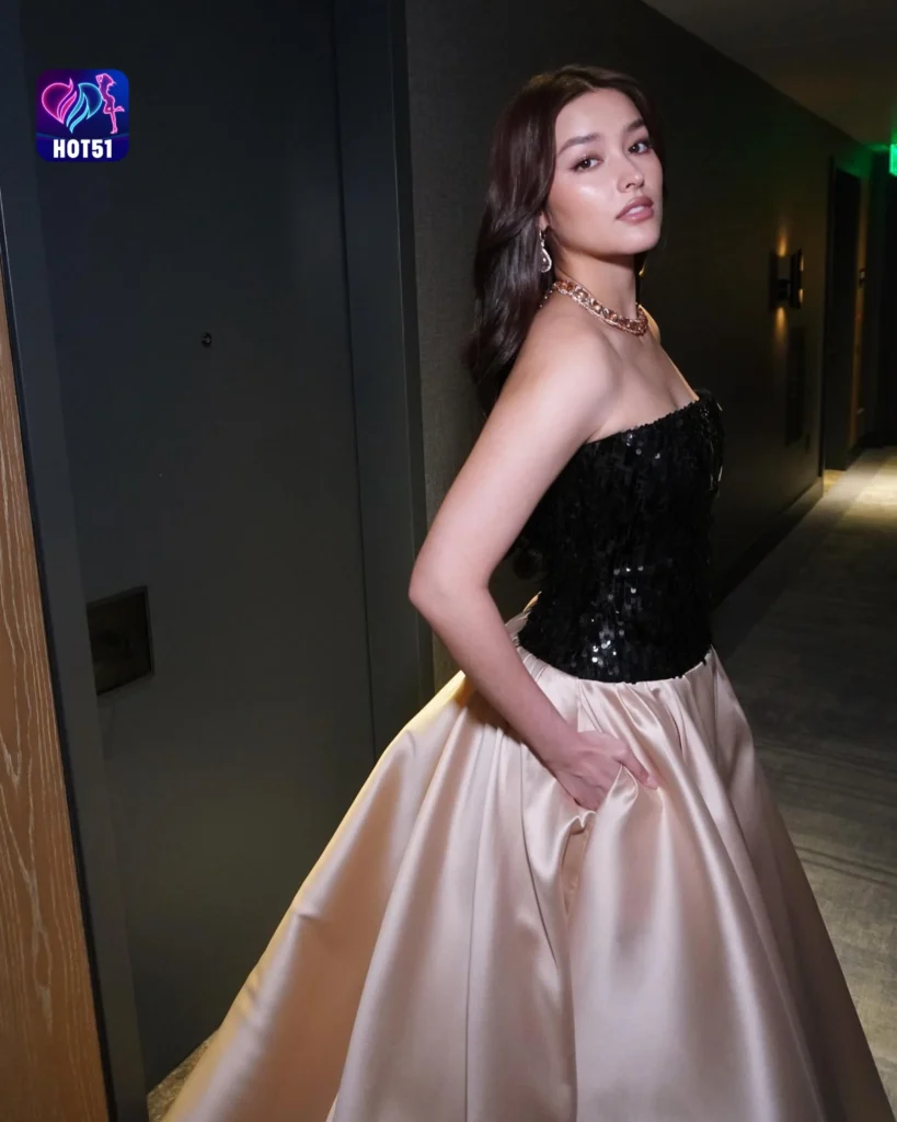  Liza Soberano’s Stunning Photos on HOT51 Platform 