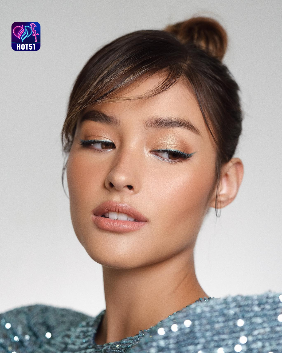 You are currently viewing Beautiful Liza Soberano Stunning Photos on HOT51 Platform