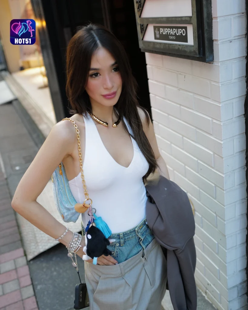 Magagandang Larawan ni Heart Evangelista sa HOT51