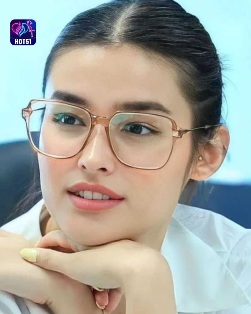  Magagandang Liza Soberano na Larawan sa HOT51 Platform