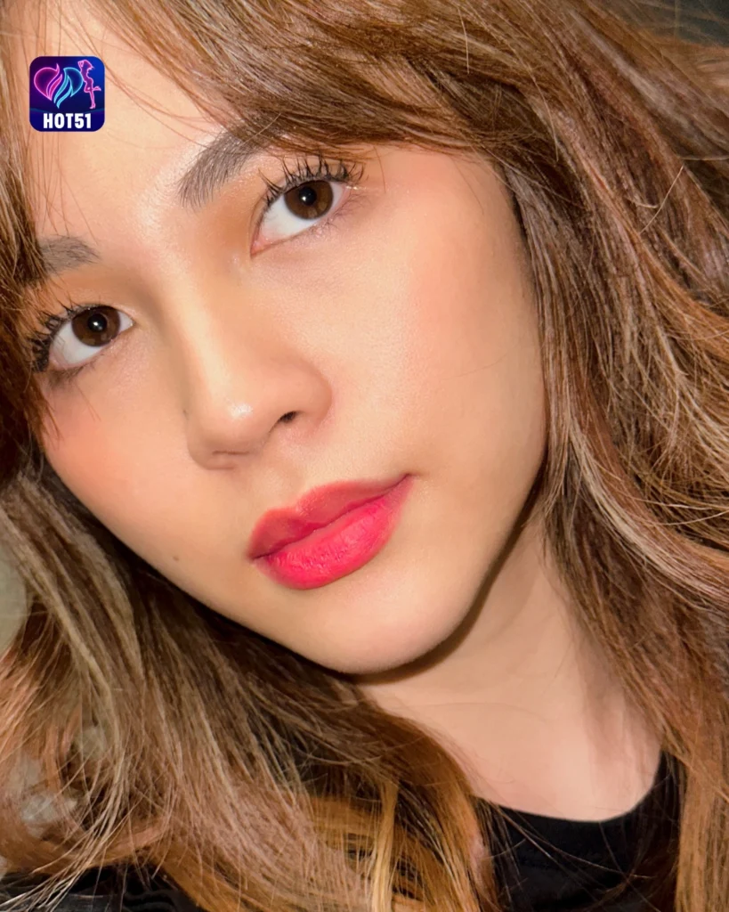  Magandang Larawan ni Janella Salvador sa HOT51 Platform