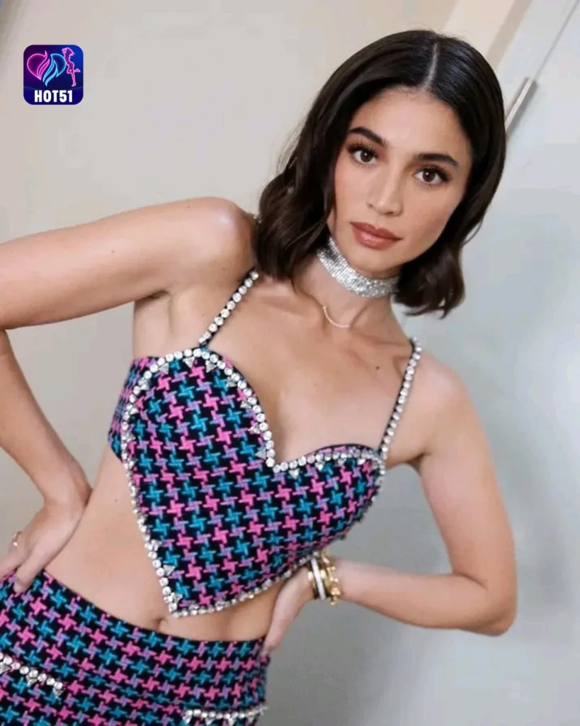  Stunning Anne Curtis Photos Featured on HOT51 PH