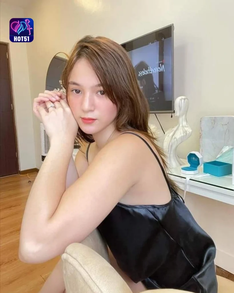 Stunning Barbie Imperial Photos on HOT51 Platform 